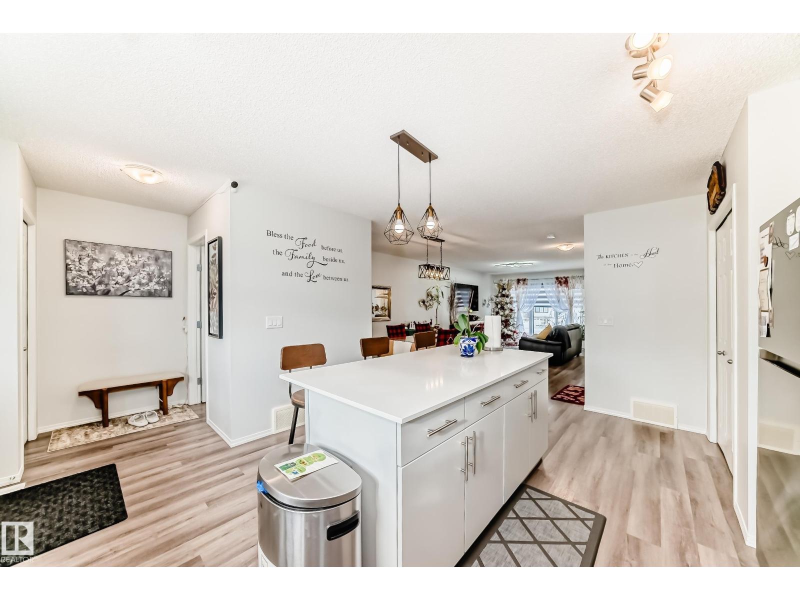 19303 27 AV NW - 8