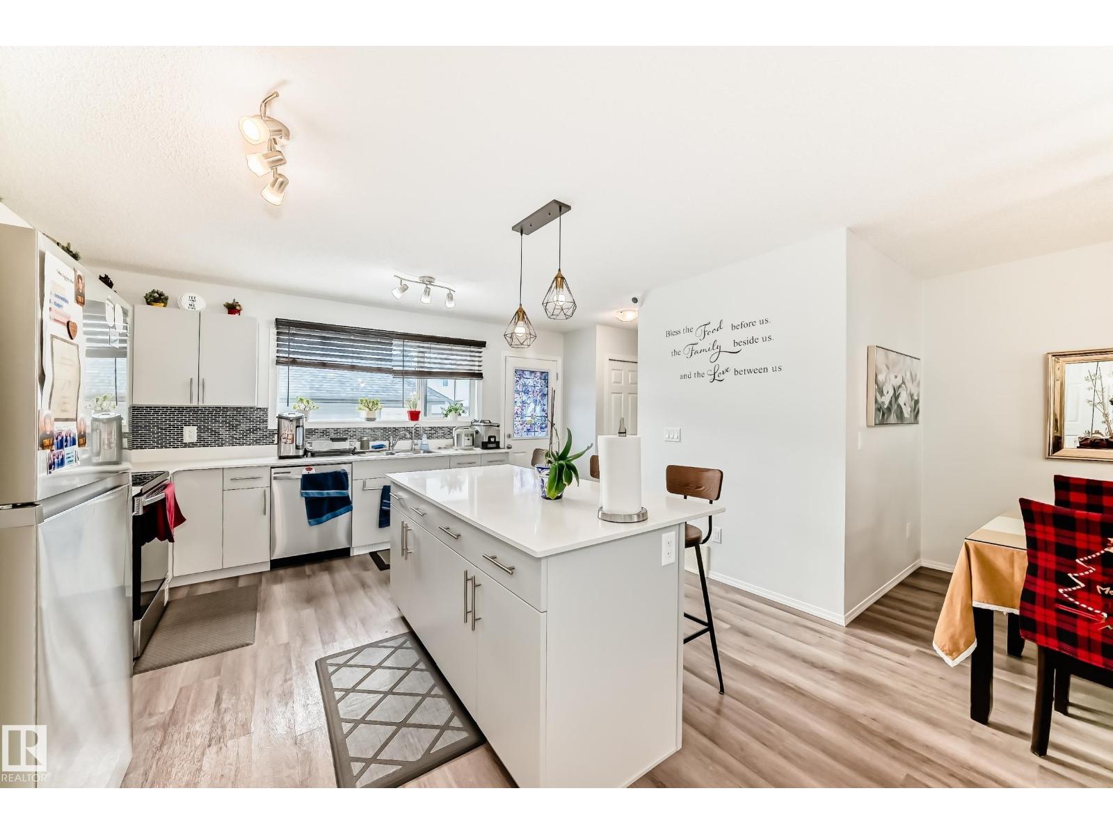 19303 27 AV NW - 9