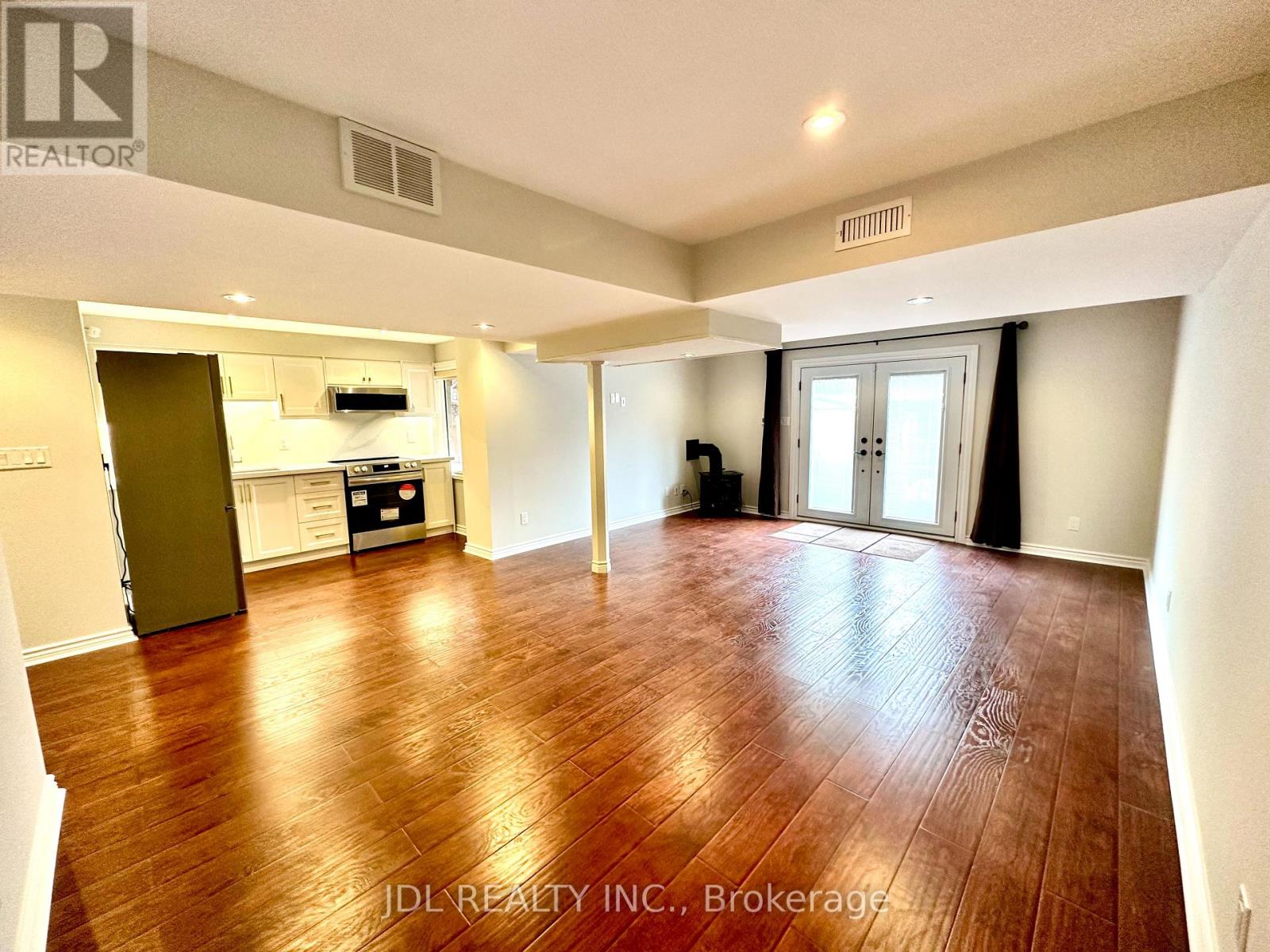 Photo of WALKOUT BASEMENT - 32 BESTVIEW CRESCENT
