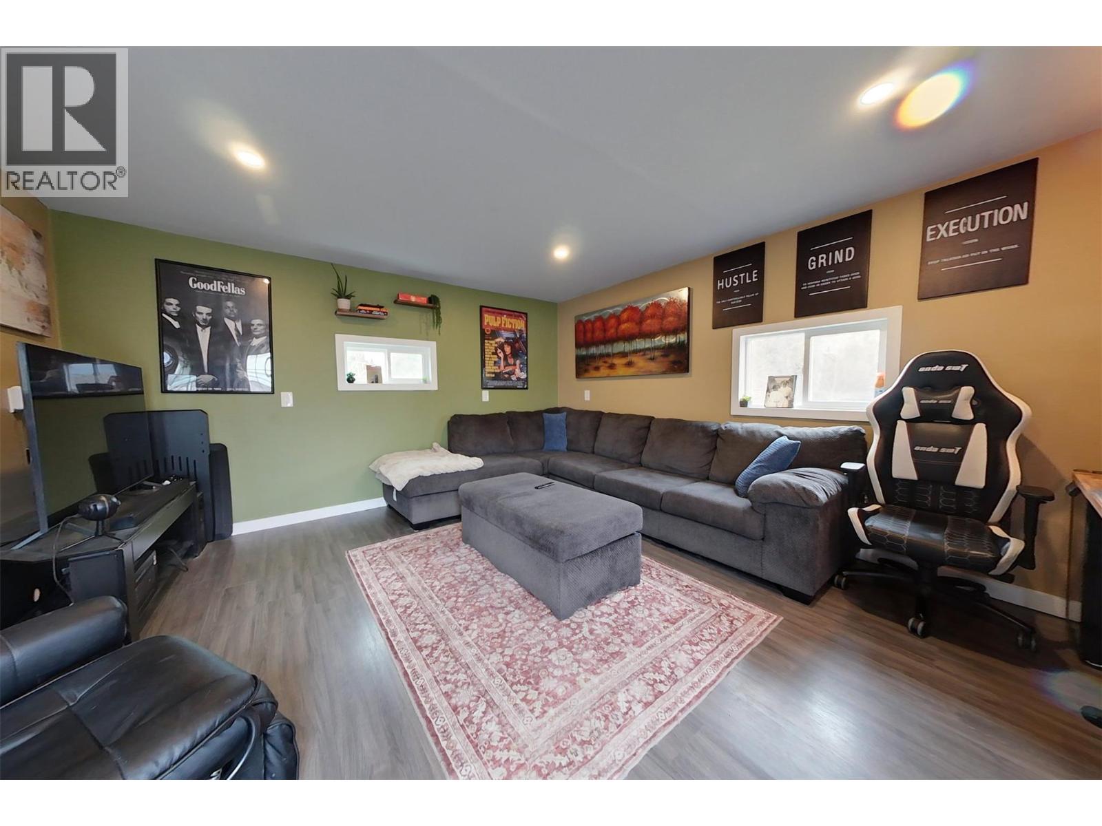 3433 ERICKSON ROAD - 24