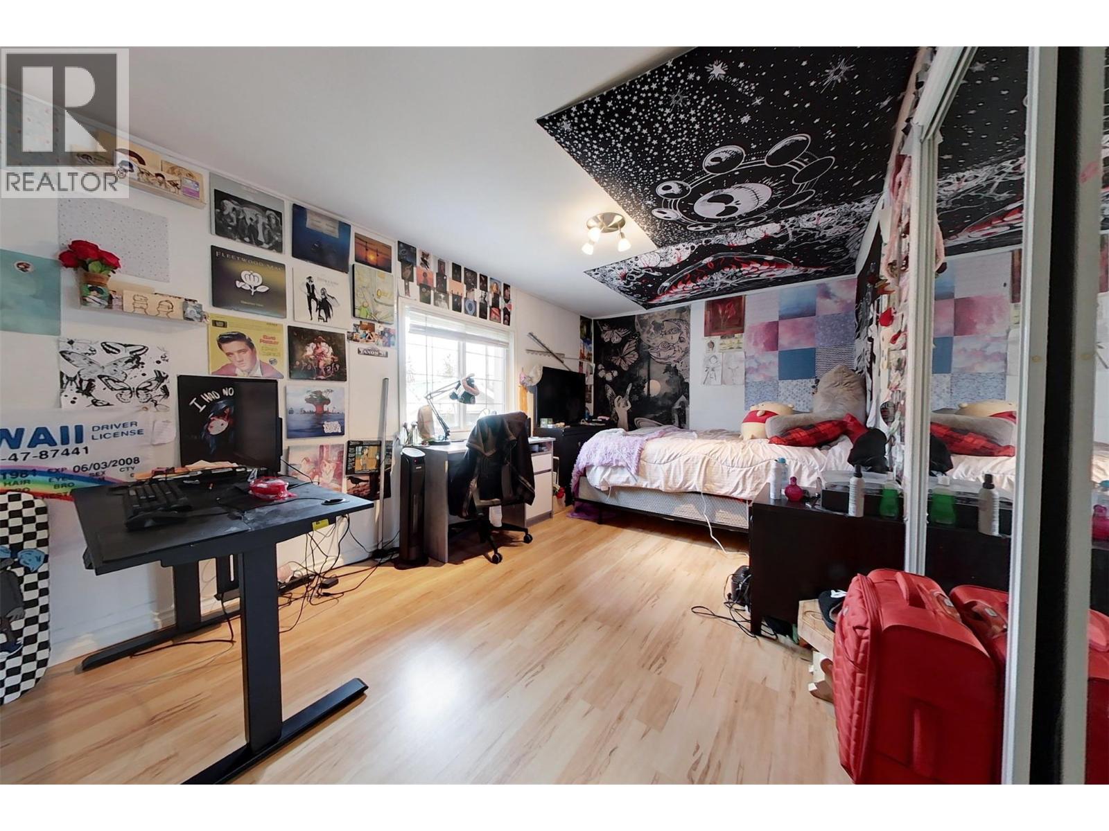 3433 ERICKSON ROAD - 19