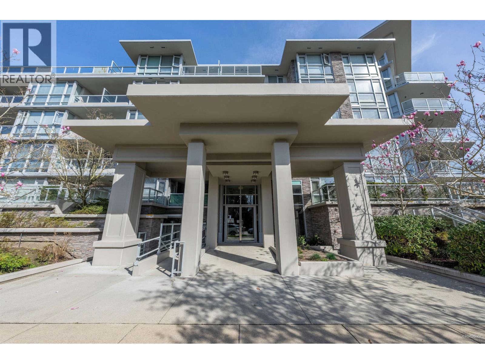 228 9373 HEMLOCK DRIVE, Richmond