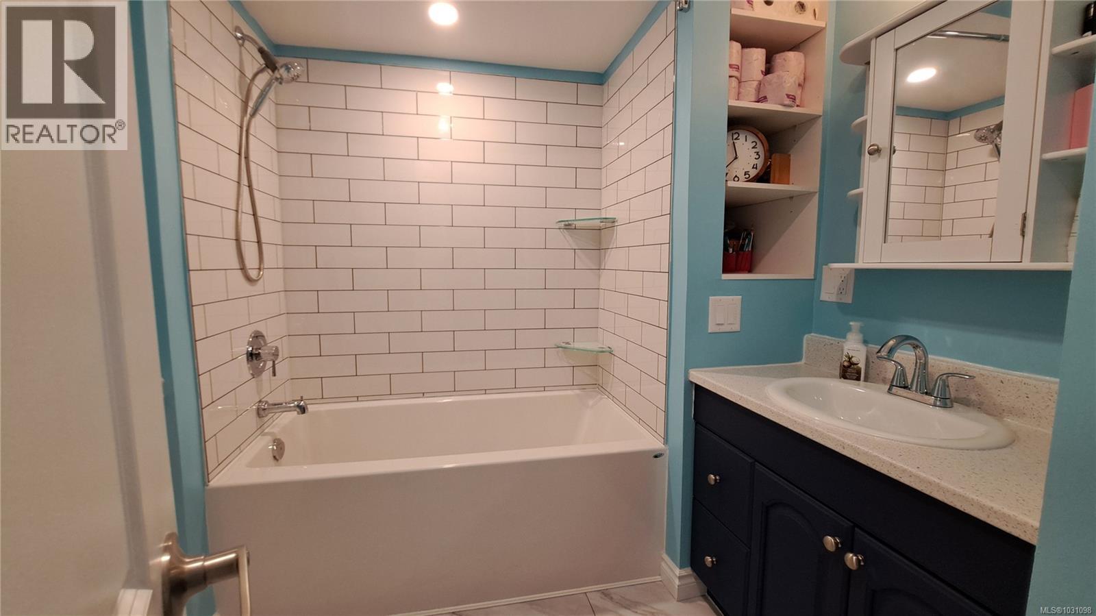 #29 2911 SOOKE LAKE RD - 15