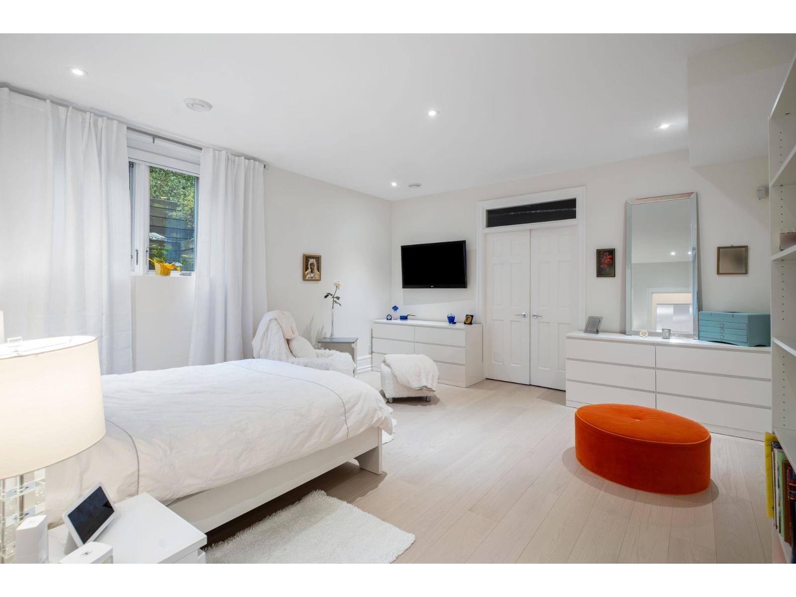 16251 36A AVENUE, Surrey