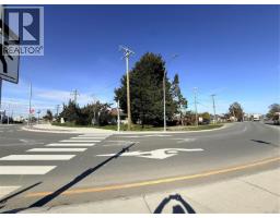 Bathroom - 2095 Jahn Pl, Sidney, BC V8L4T3 Photo 6
