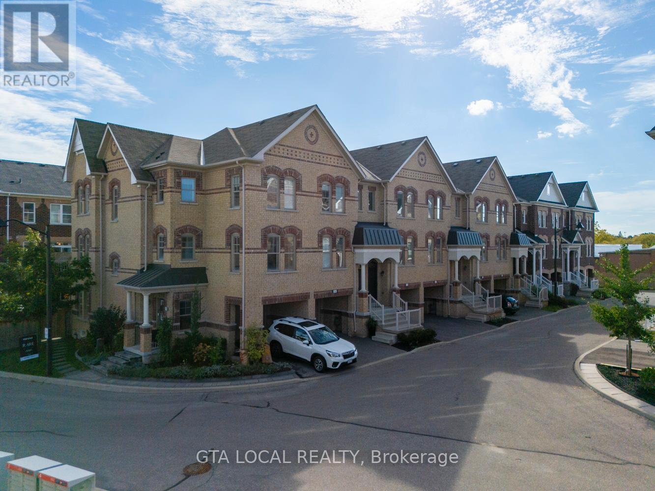 #31 10 PORTER AVENUE W - 3