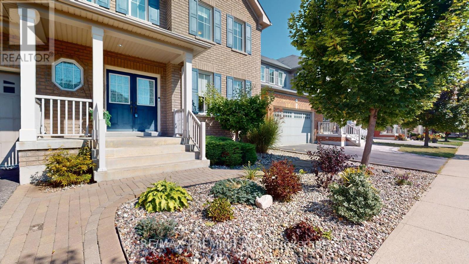 2307 PILGRIM SQUARE - 2