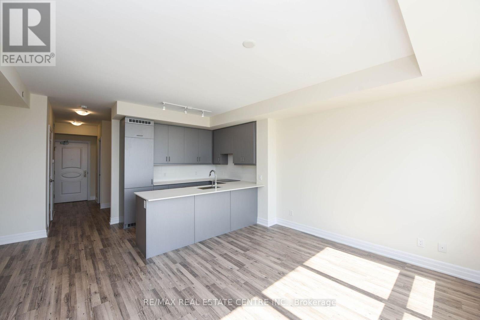 #508 9075 JANE STREET - 23