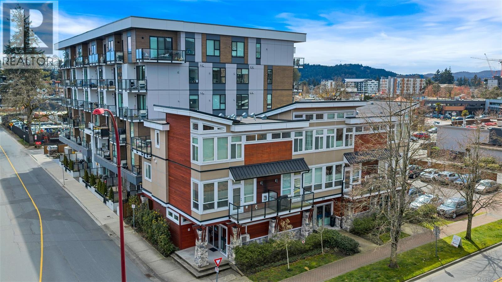 111 689 Hoffman Ave, Langford