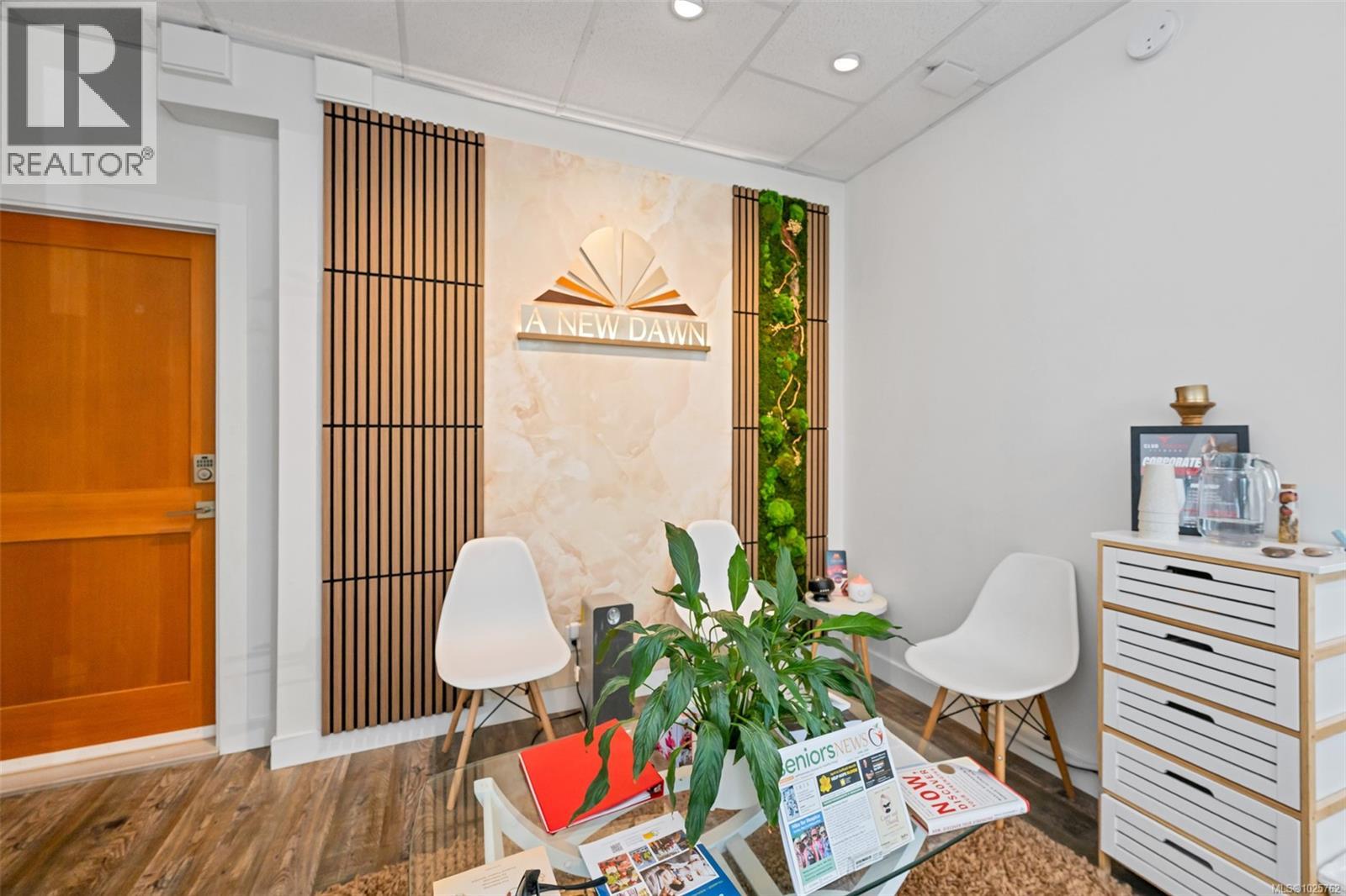 111 689 Hoffman Ave, Langford