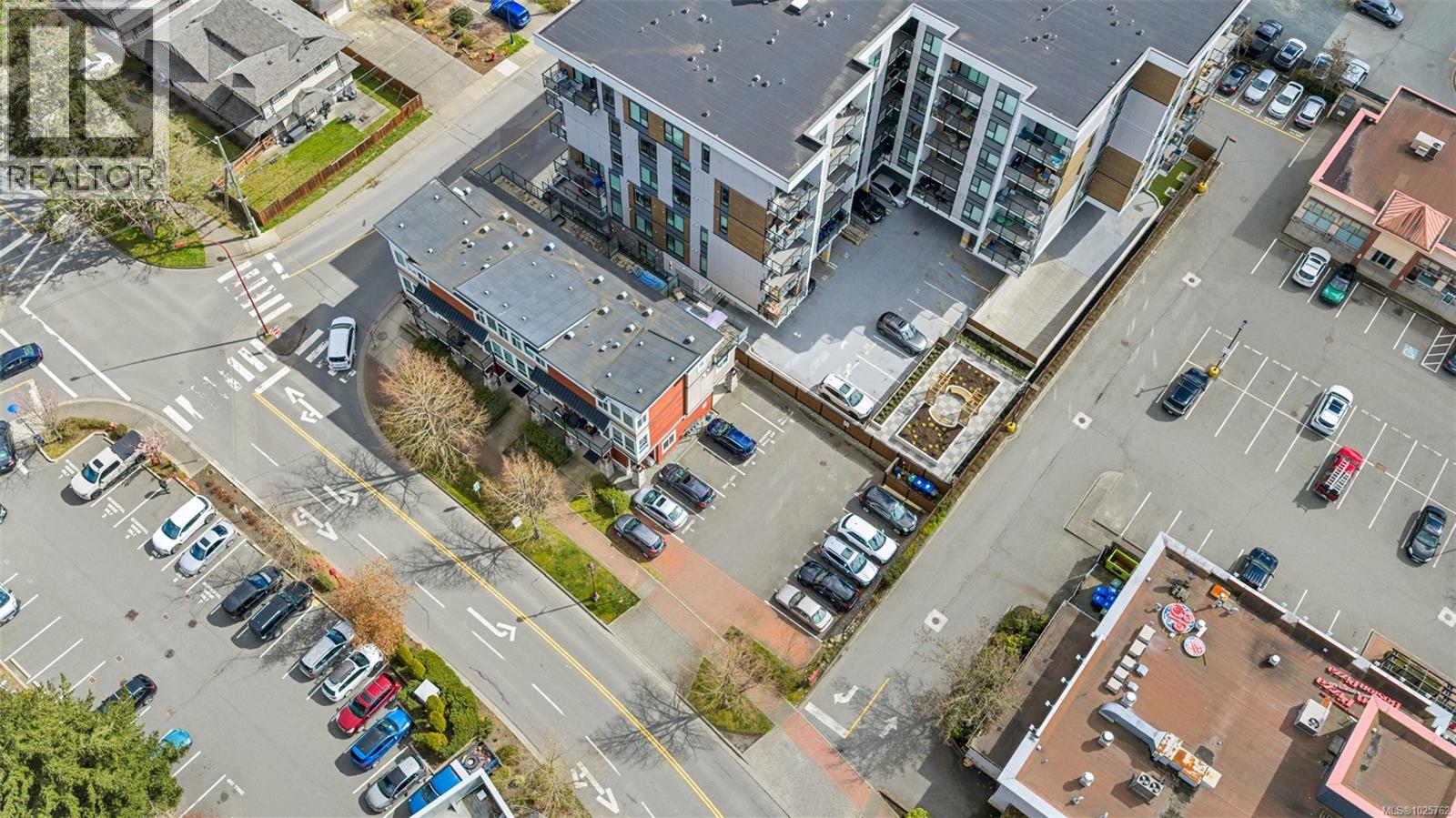 111 689 Hoffman Ave, Langford