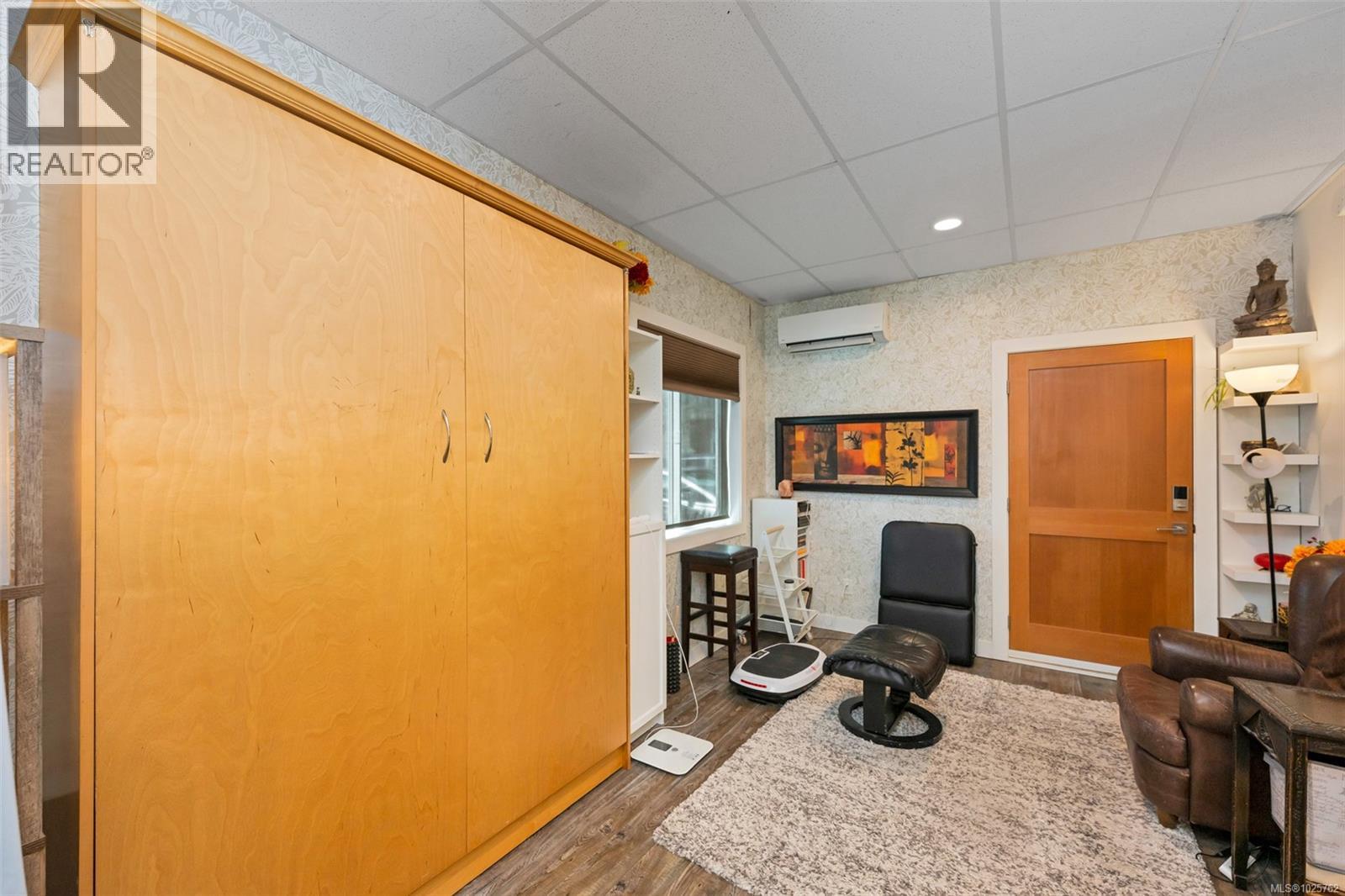 111 689 Hoffman Ave, Langford