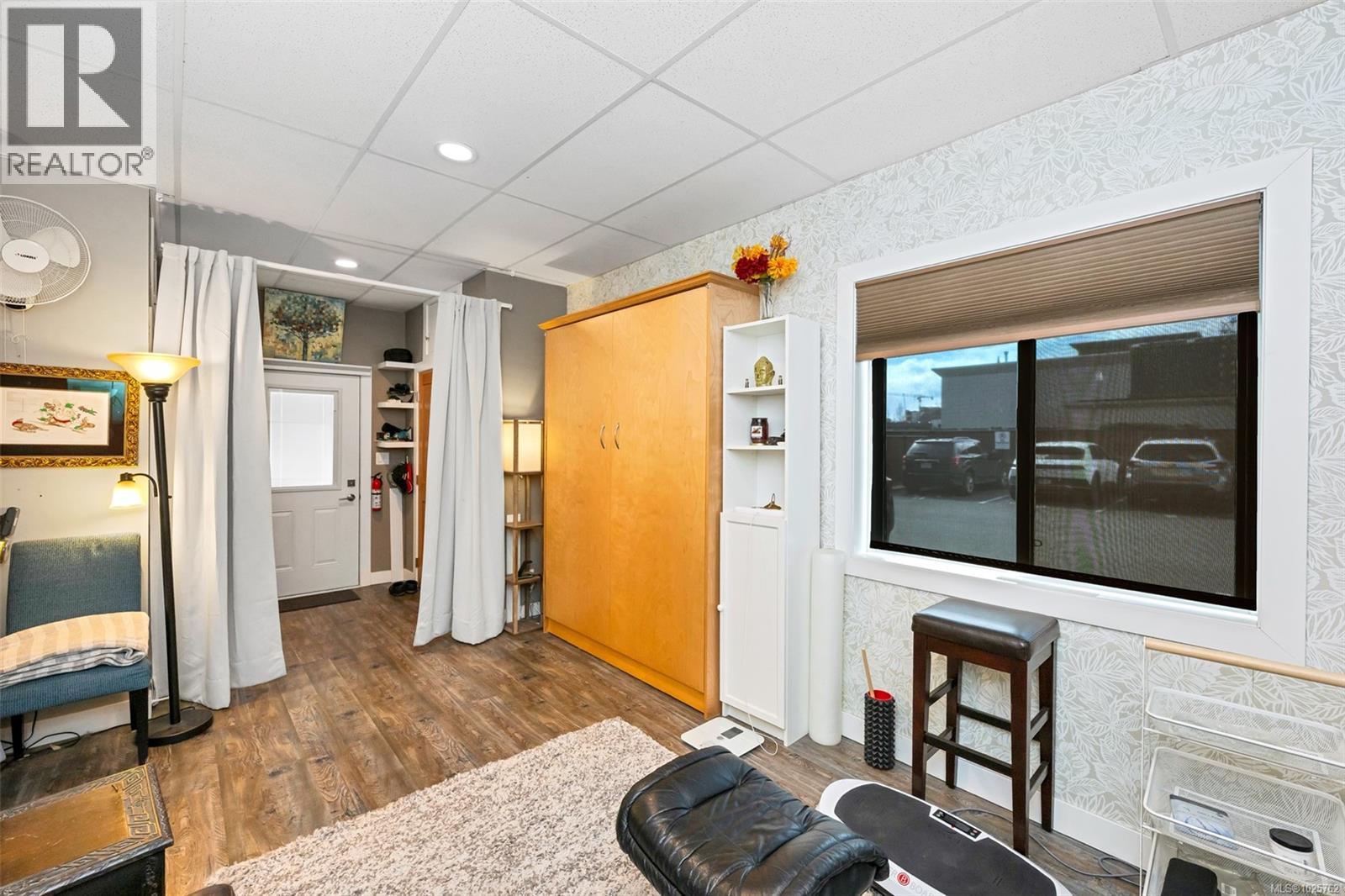 111 689 Hoffman Ave, Langford