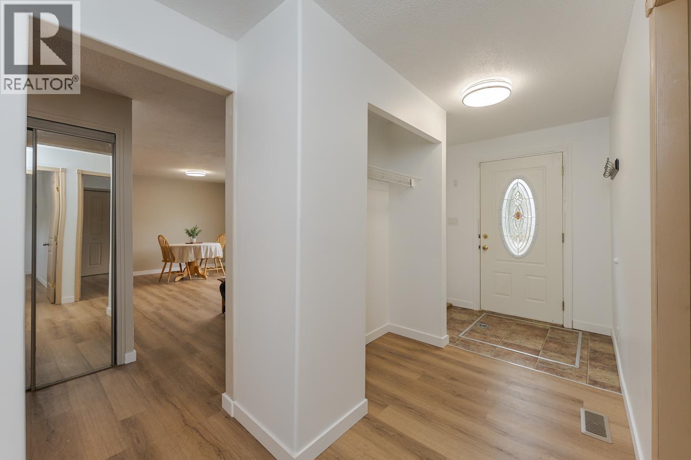 821 N BLACKBURN ROAD - 10