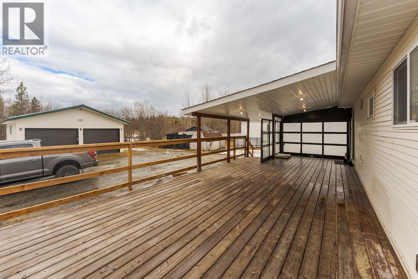 821 N BLACKBURN ROAD - 27