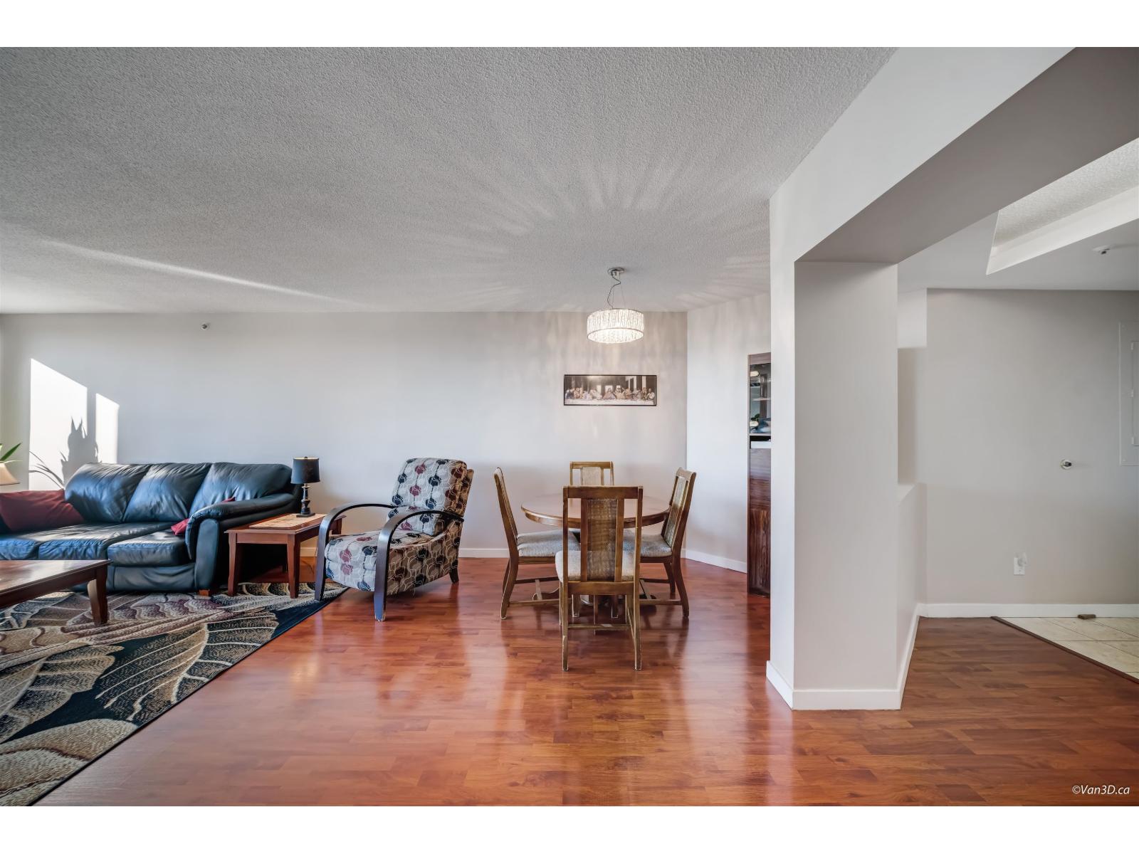 904 13383 108 AVENUE