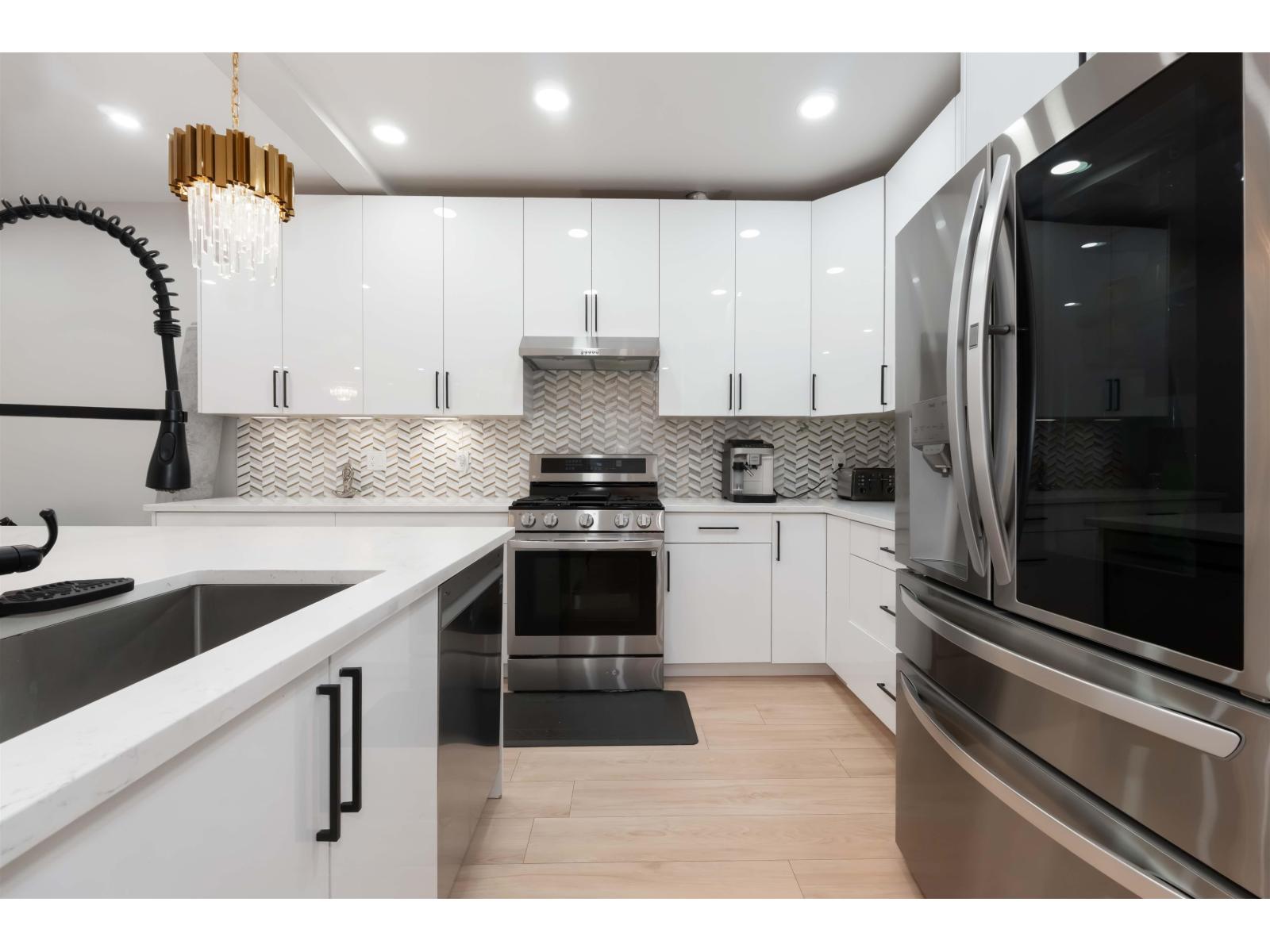 43 16655 64 AVENUE, Surrey