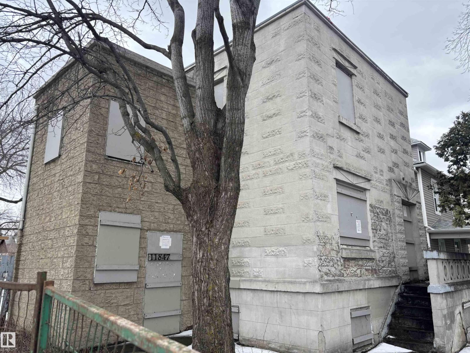 11847 96 ST NW, Edmonton