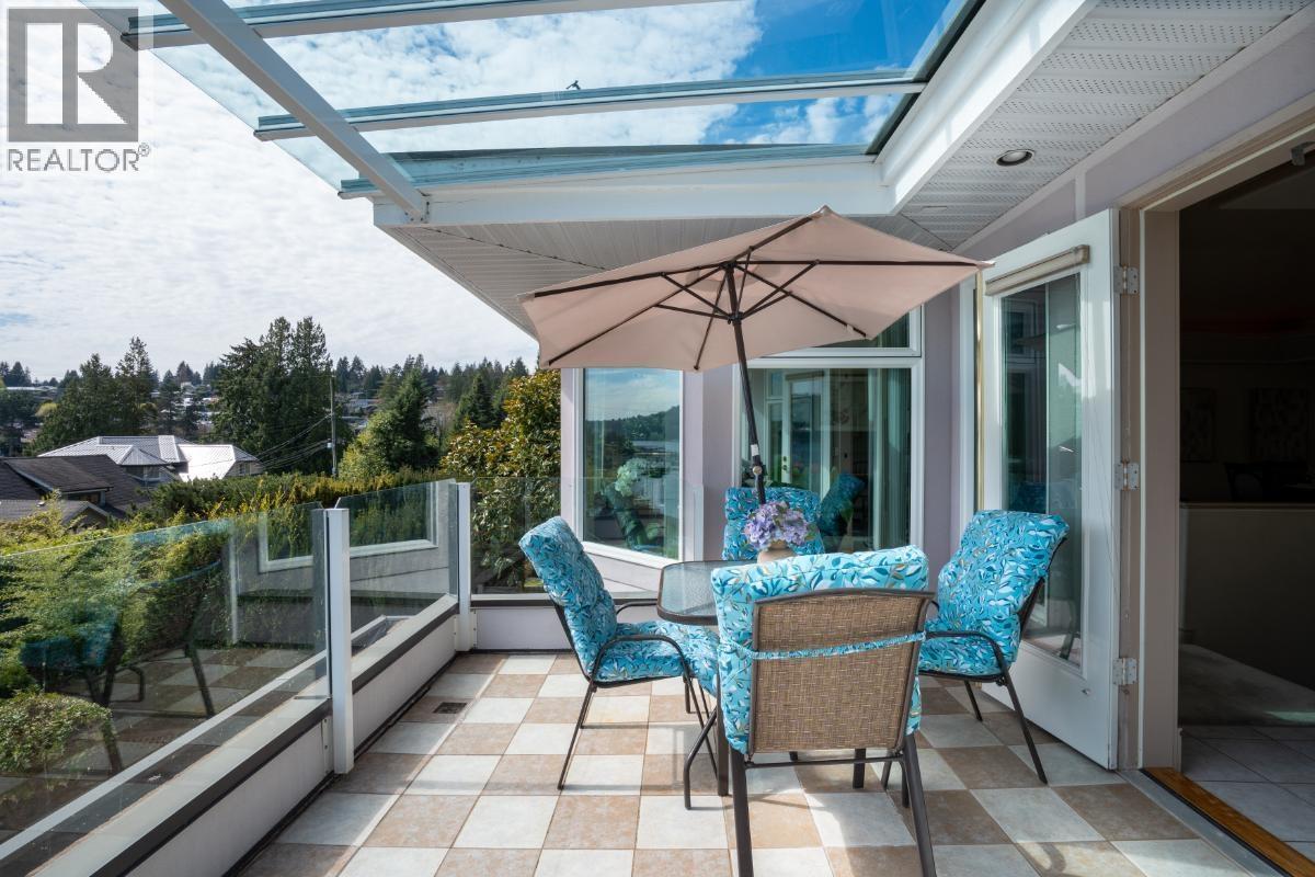 4493 EPPS AVENUE, North Vancouver