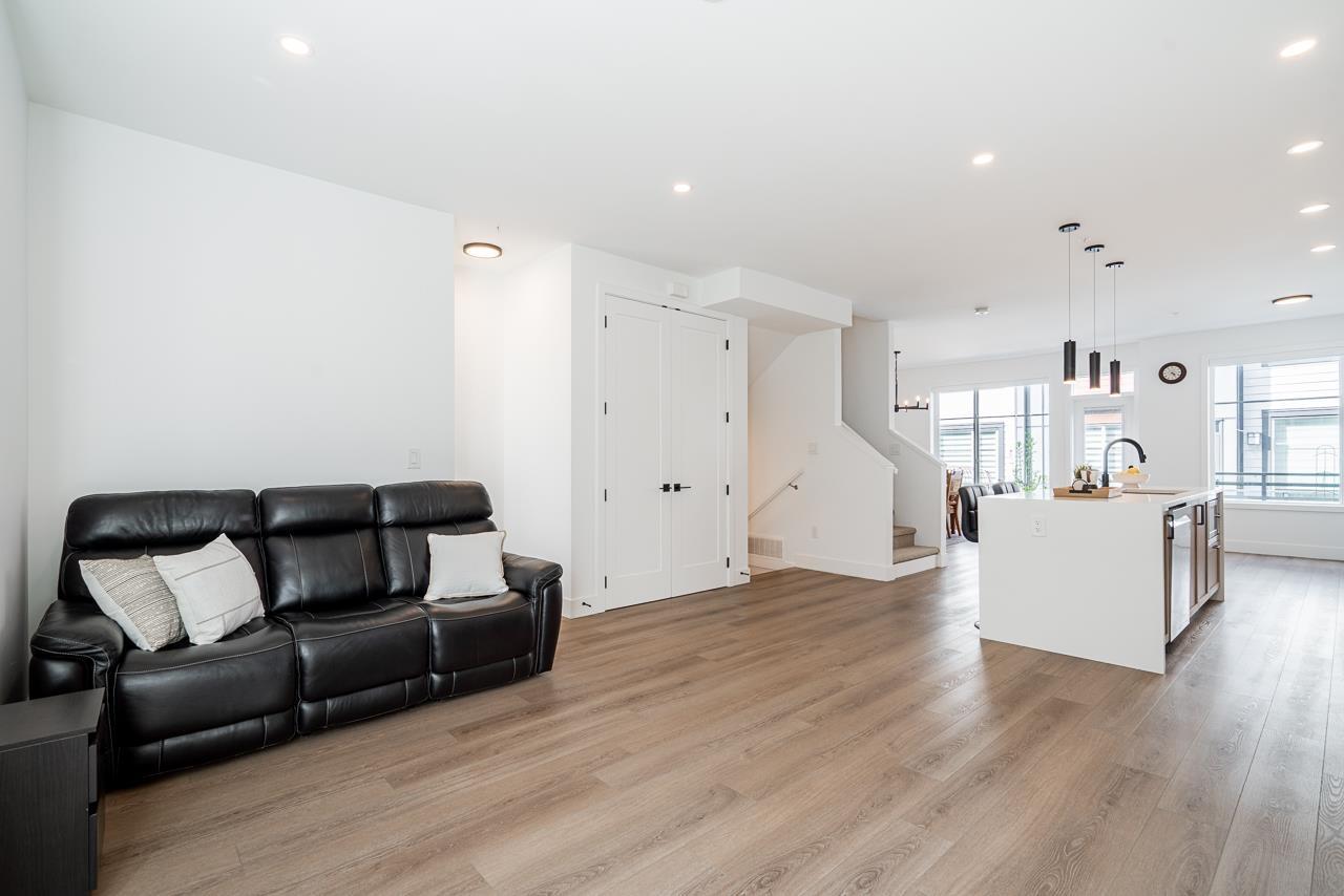 8 20763 76 AVENUE, Langley