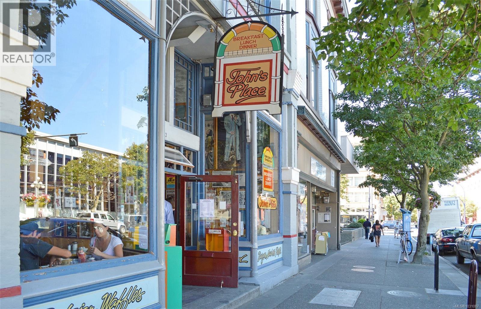 #204 760 JOHNSON ST - 28