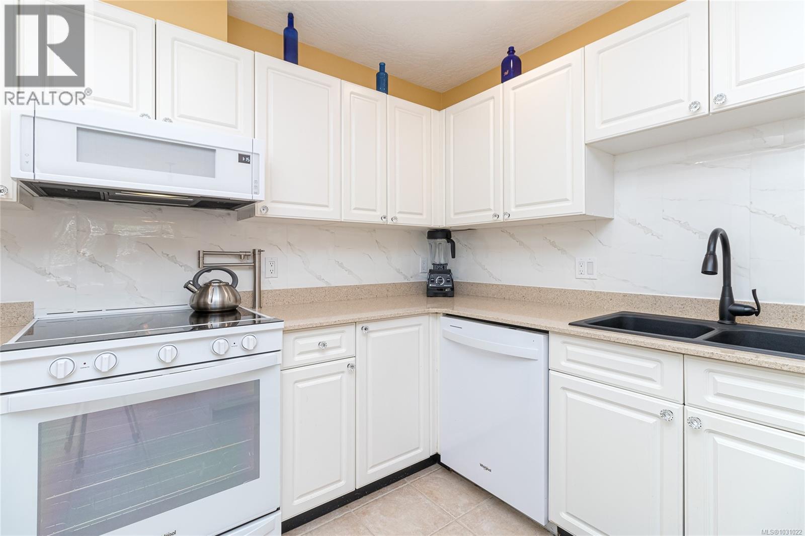 #9 4619 ELK LAKE DR - 10