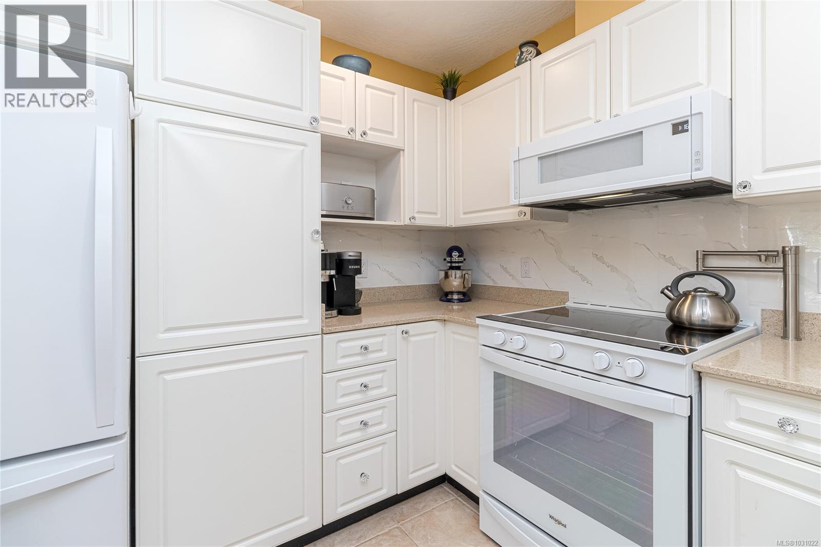 #9 4619 ELK LAKE DR - 11