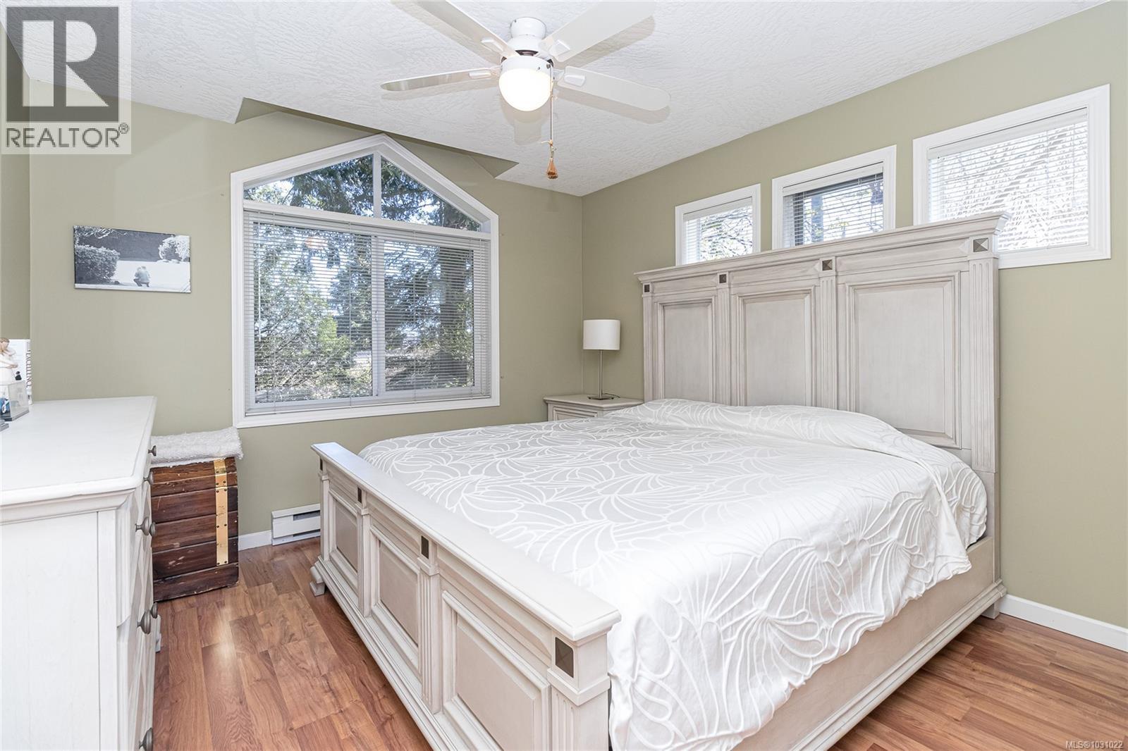 #9 4619 ELK LAKE DR - 20