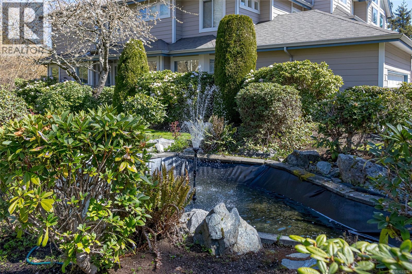 #9 4619 ELK LAKE DR - 33