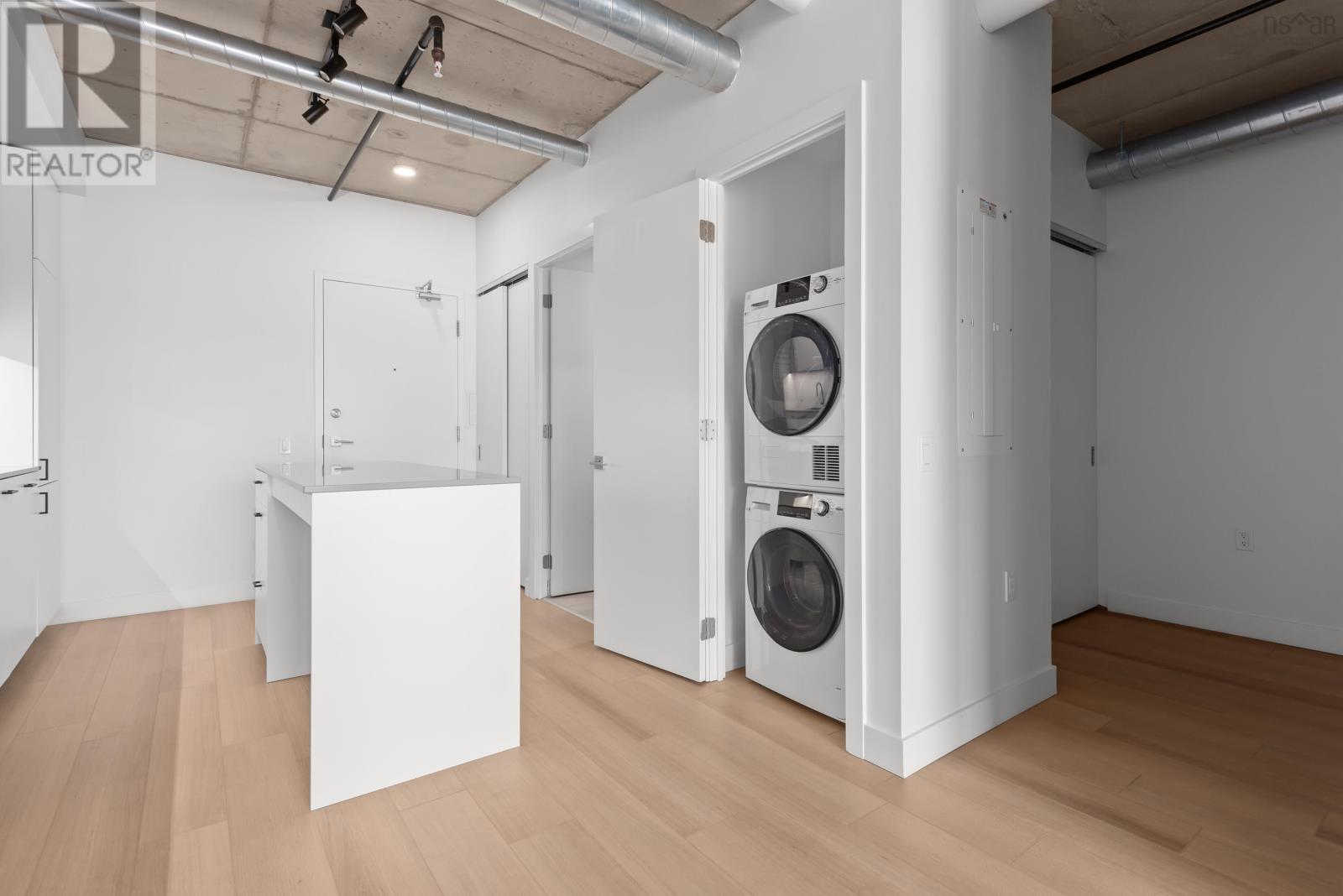 Property 9 of 11 of 308 5511 Bilby St