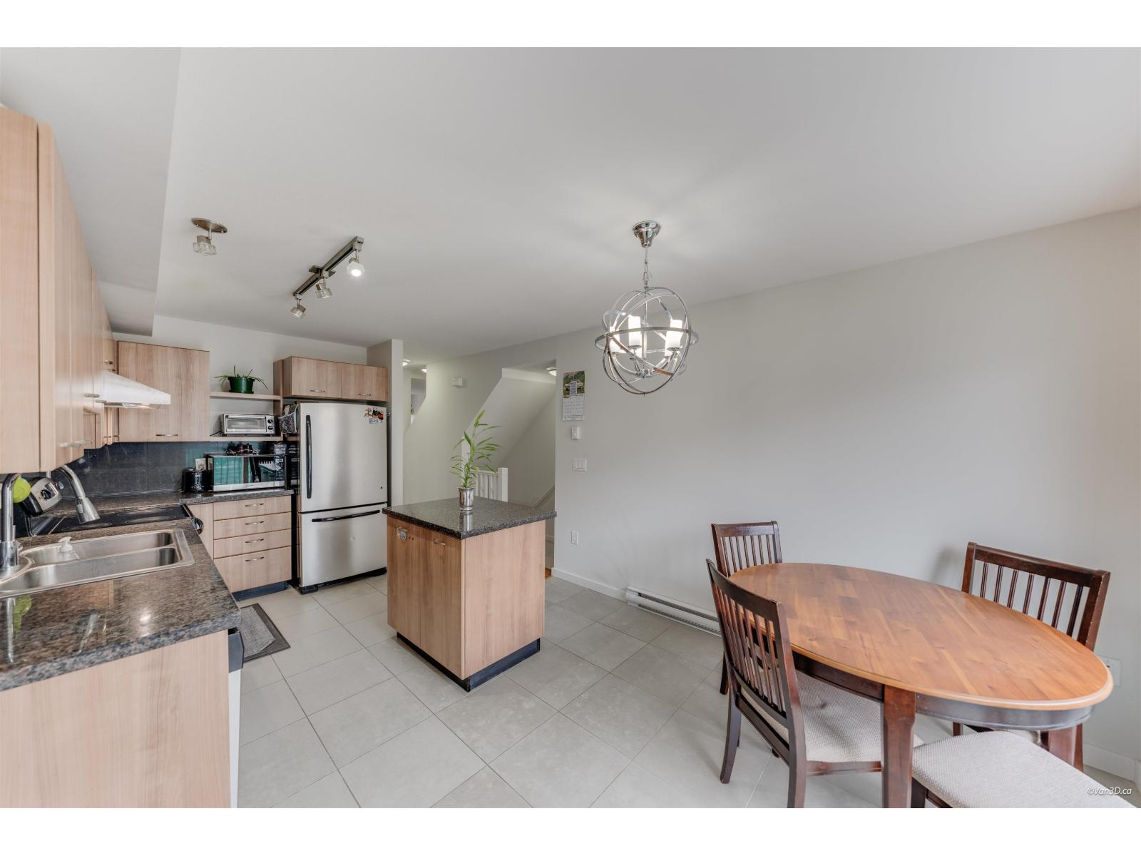 96 6671 121 STREET, Surrey