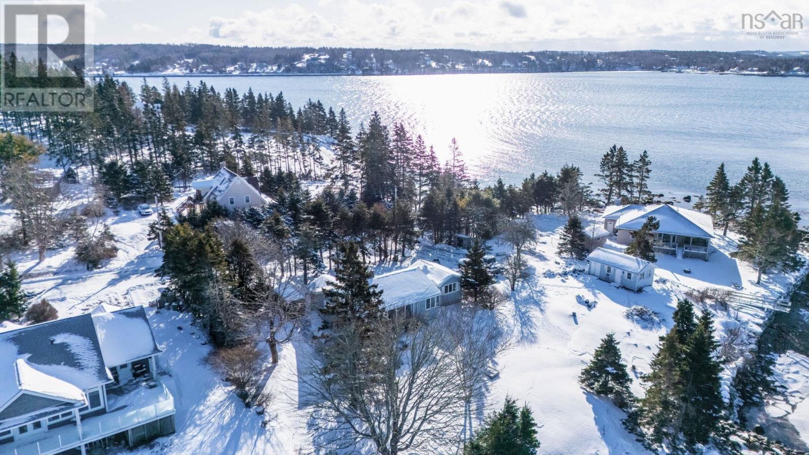 Property 18 of 40 of 211 Sunset Drive