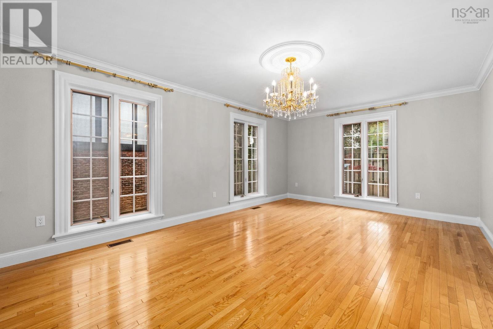 Property 16 of 51 of 916 Young Avenue