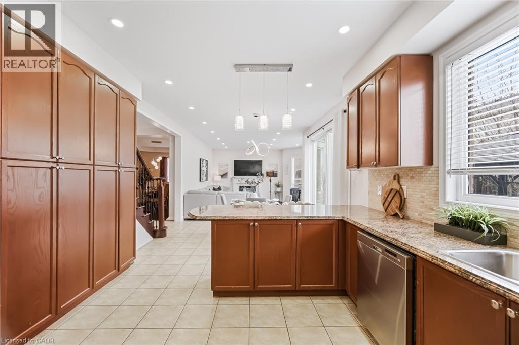 59 APPLE Drive - 16