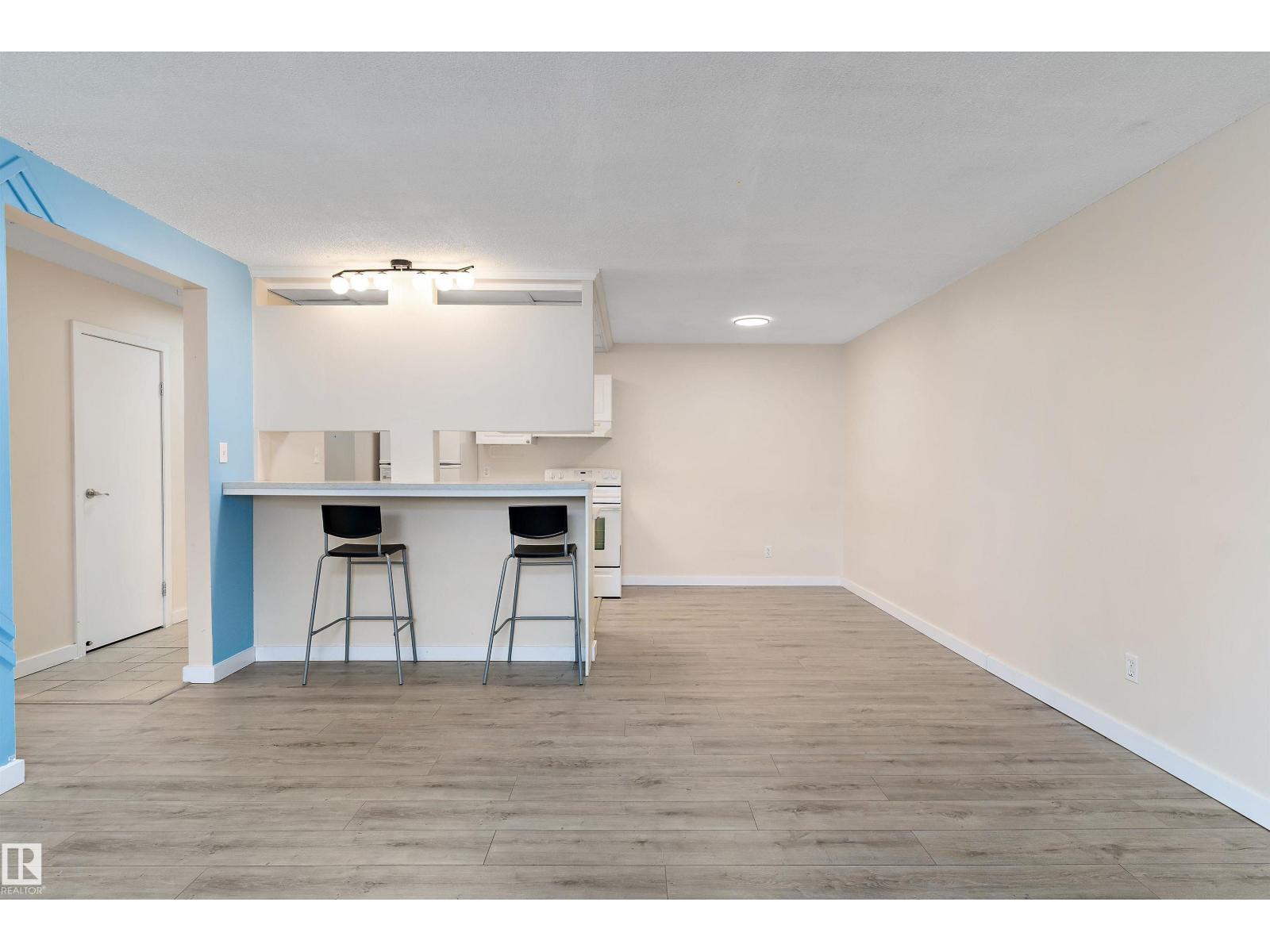 #103 14903 92 AV NW, Edmonton