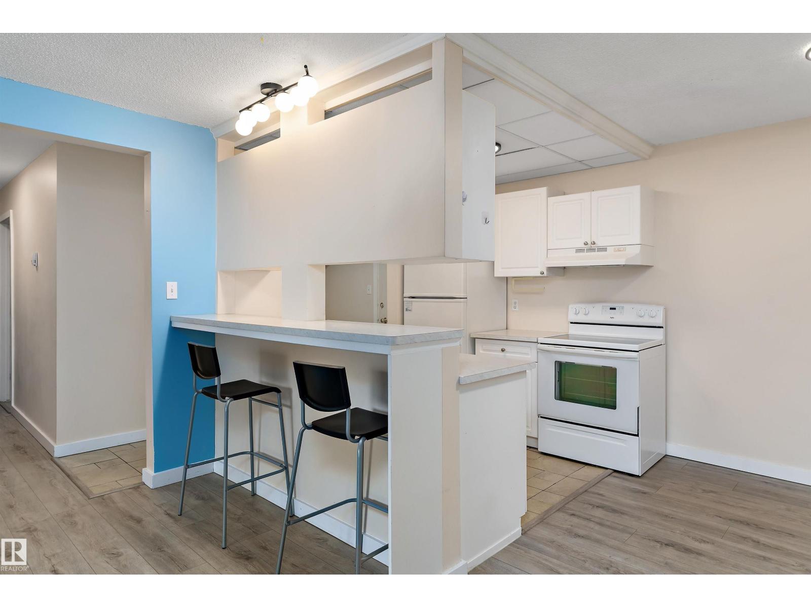 #103 14903 92 AV NW, Edmonton