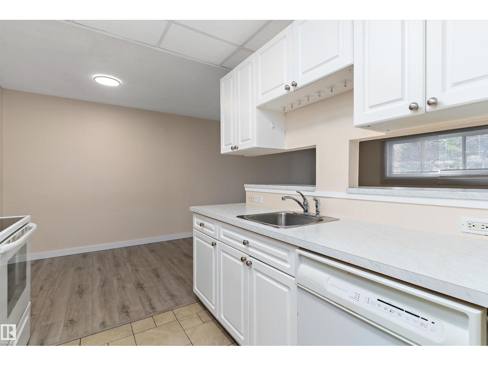 #103 14903 92 AV NW, Edmonton