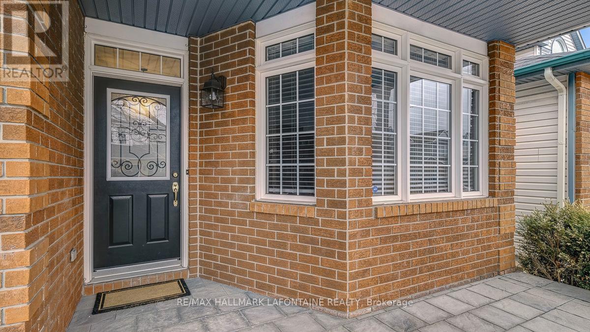 315 RUSTIC HILLS CRESCENT - 2
