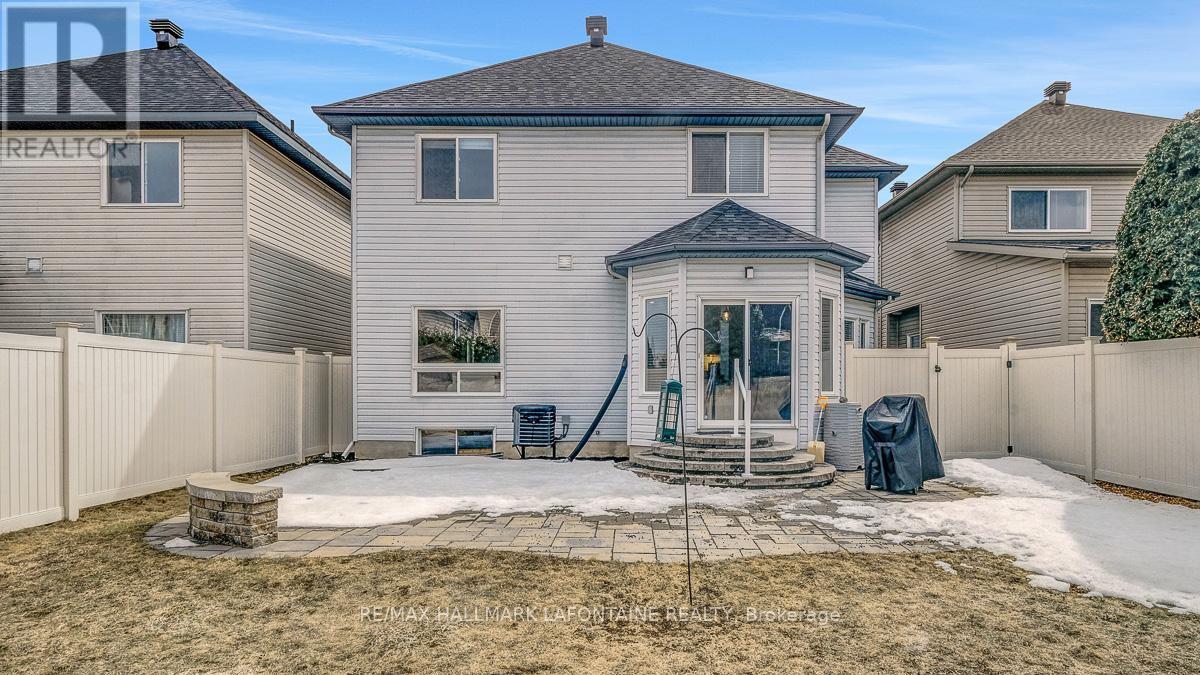 315 RUSTIC HILLS CRESCENT - 47