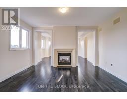 24 Whitewood Drive, Whitchurch Stouffville, ON L4A1R9 Photo 12