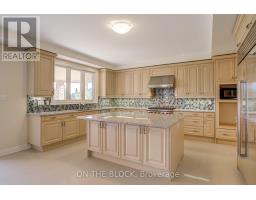 24 Whitewood Drive, Whitchurch Stouffville, ON L4A1R9 Photo 26
