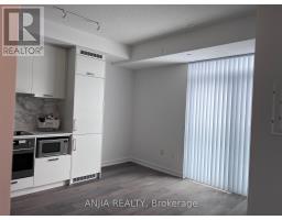 603 - 38 Honeycrisp Crescent, Vaughan, ON L4K0M8 Photo 9