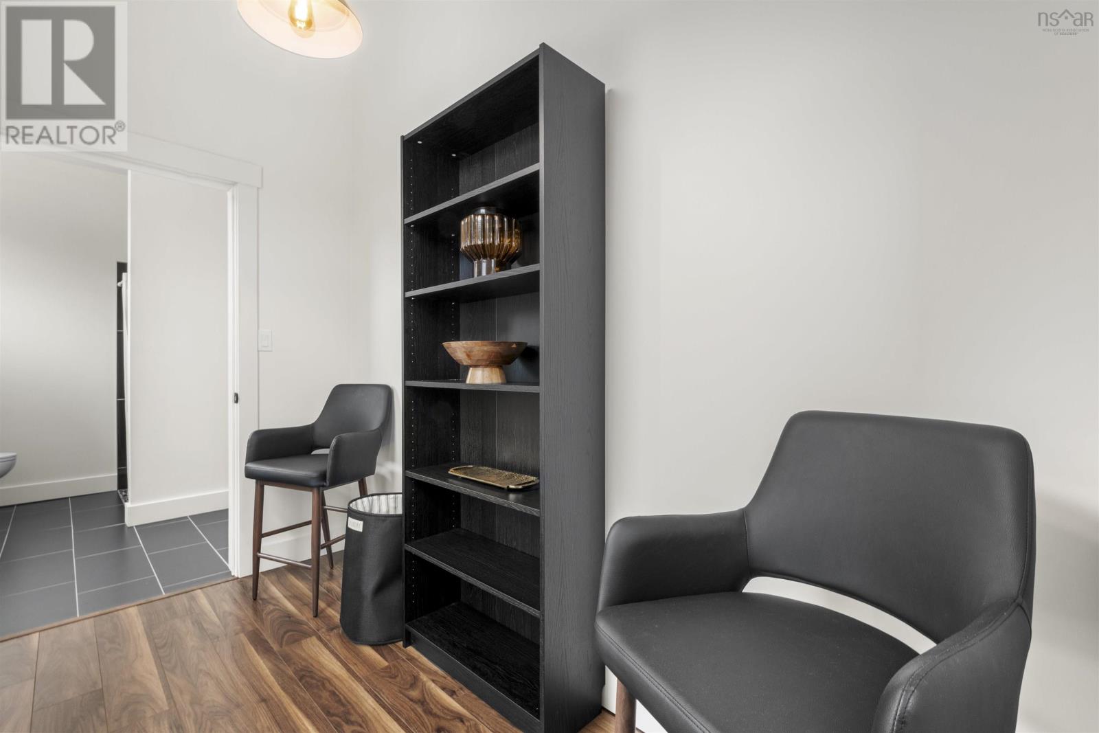 Property 29 of 37 of 1612 Crowell Road