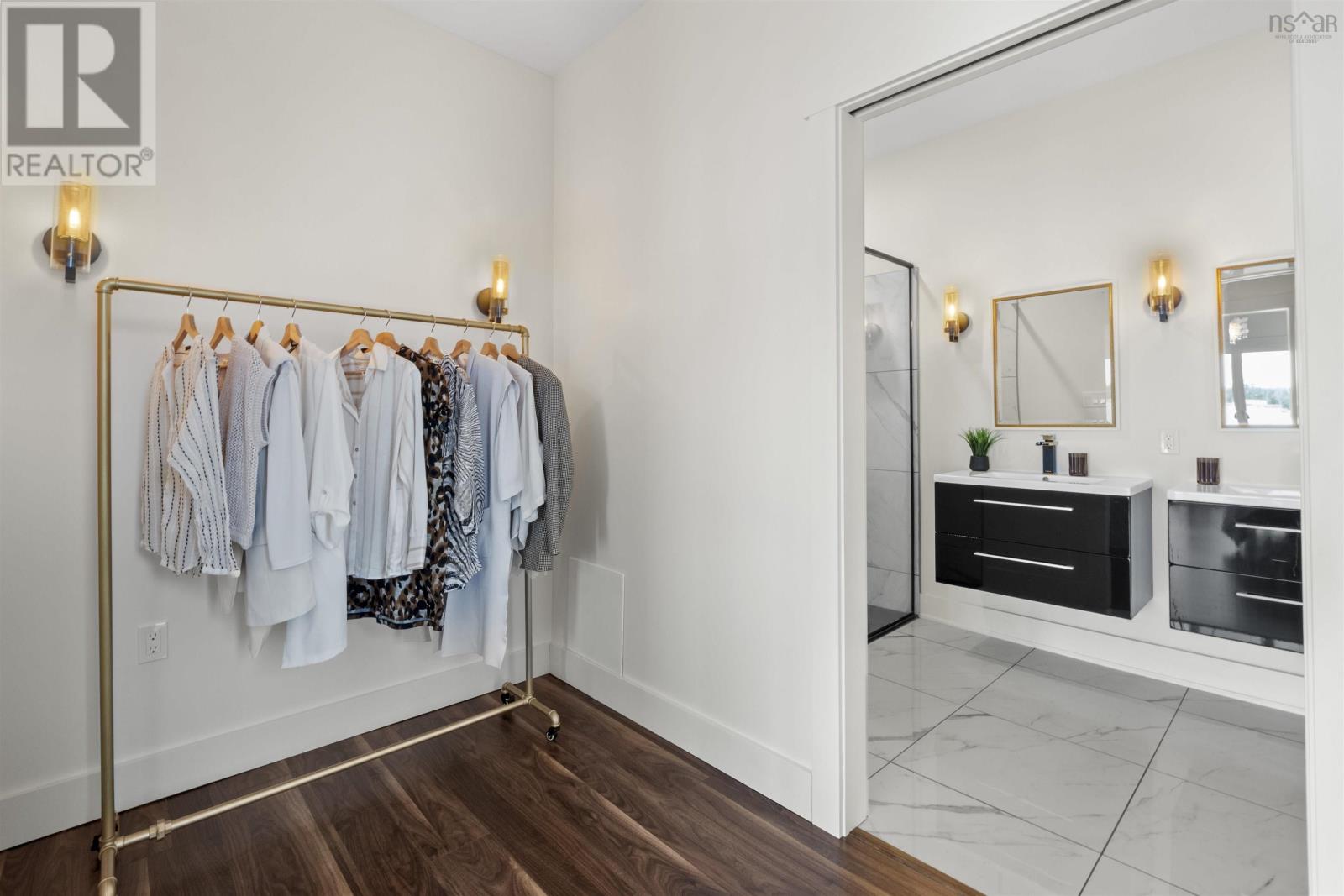 1612 Crowell Road - 20