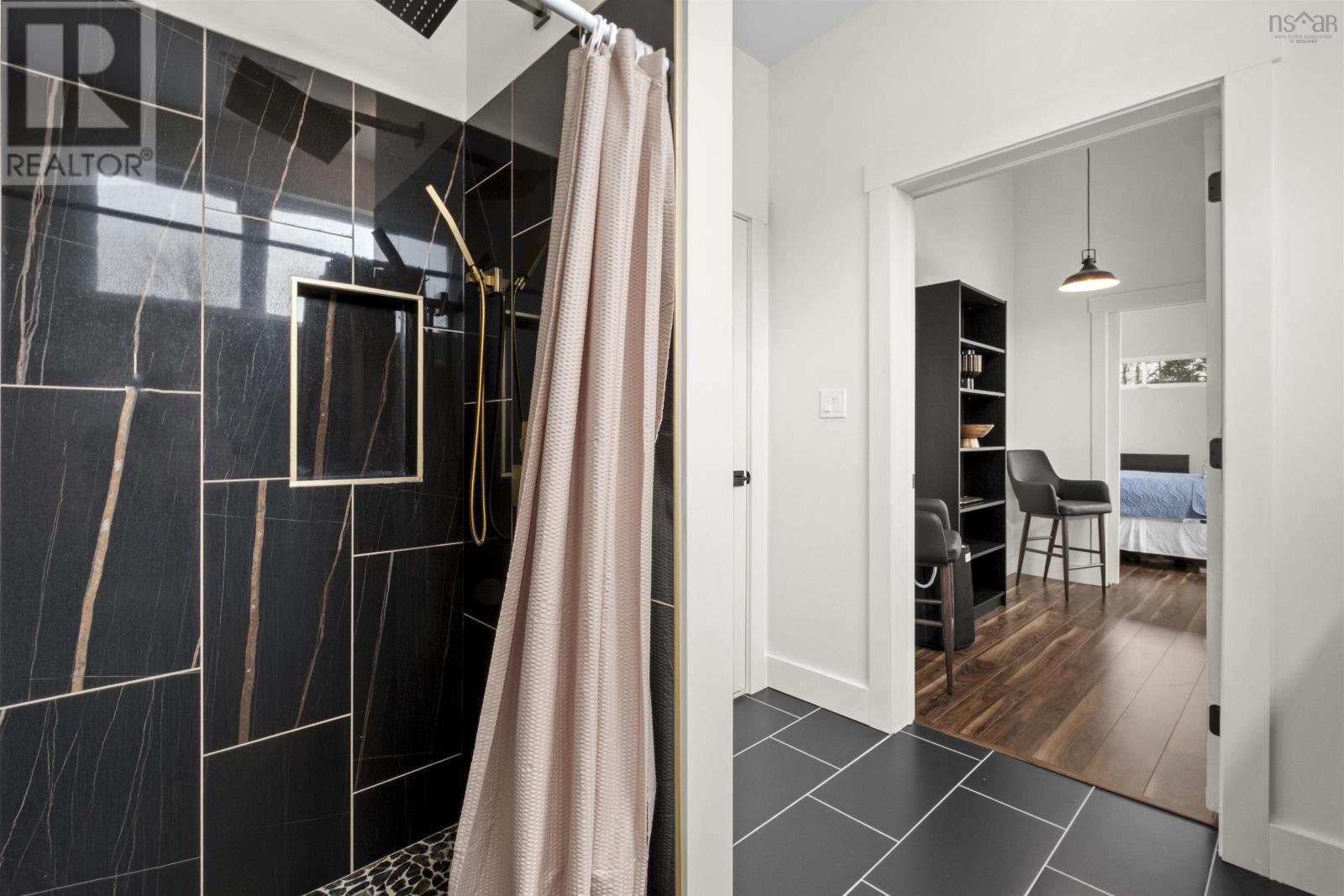 1612 Crowell Road - 31