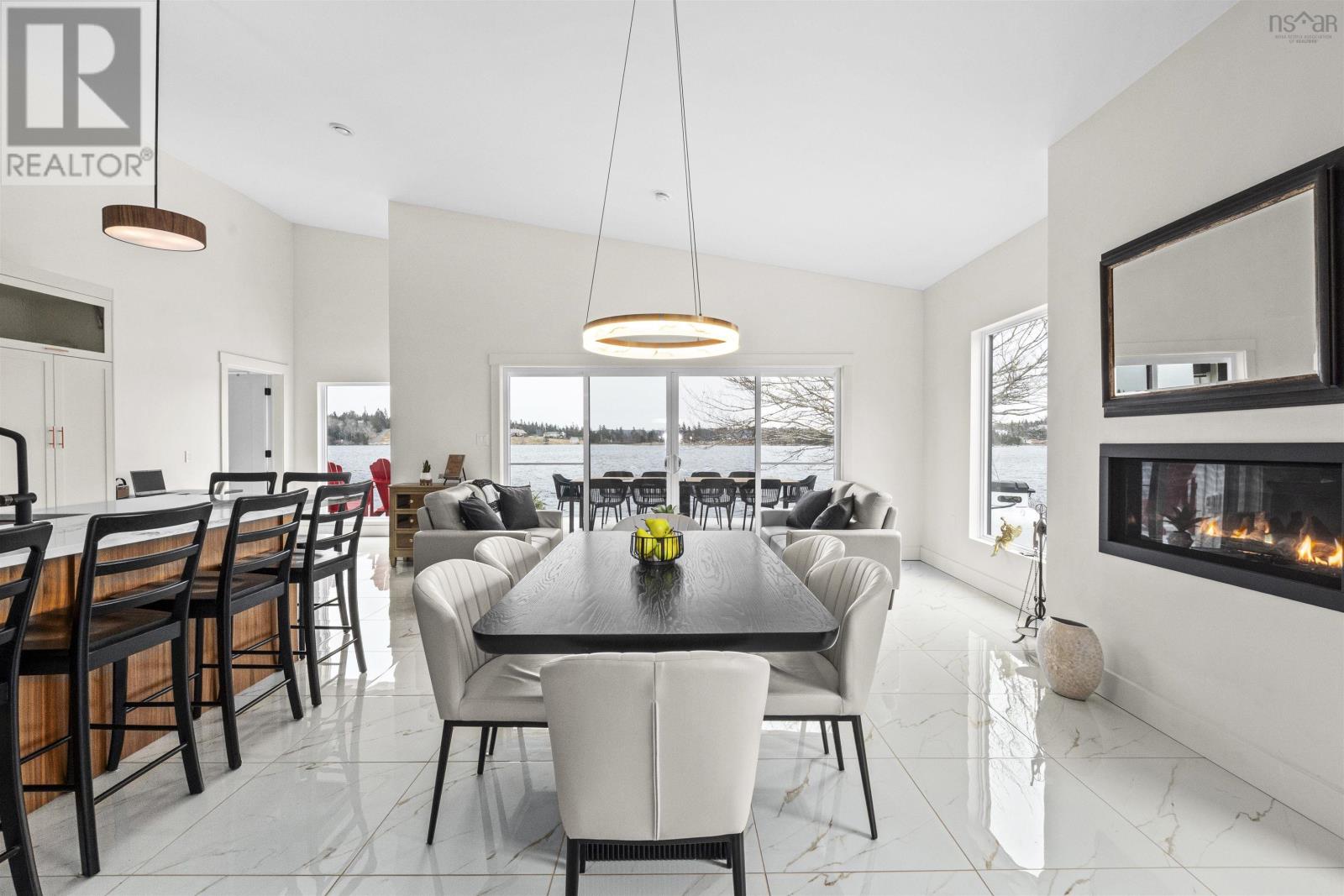 1612 Crowell Road - 9