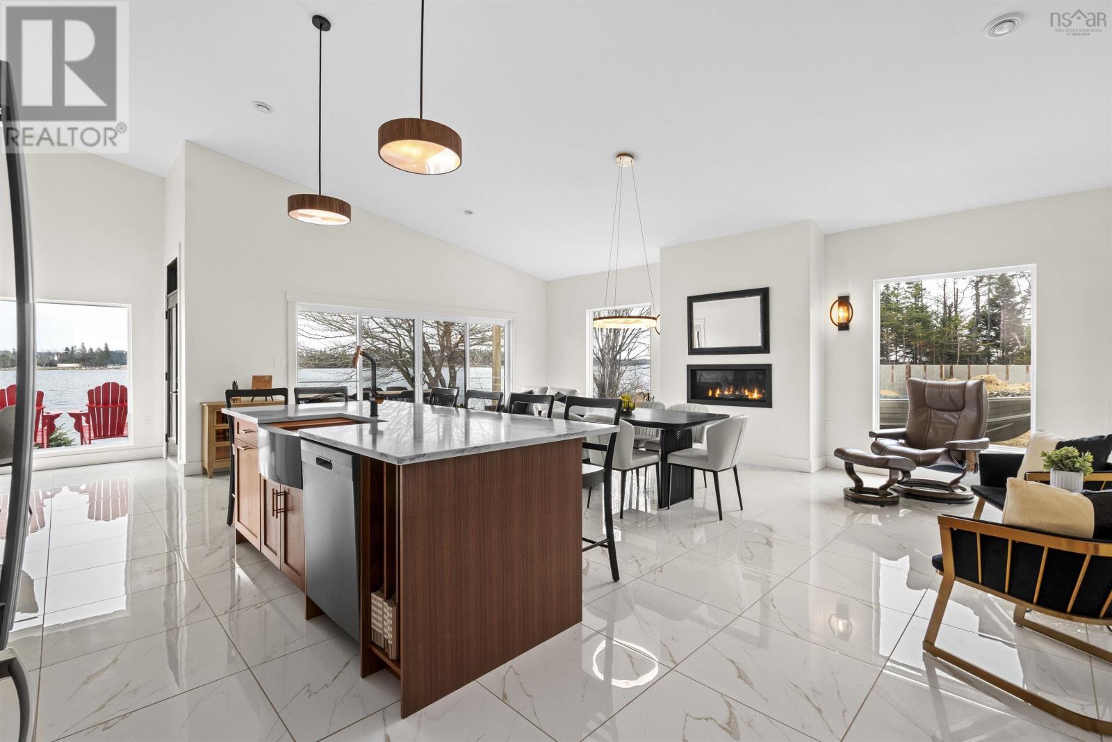 1612 Crowell Road - 4