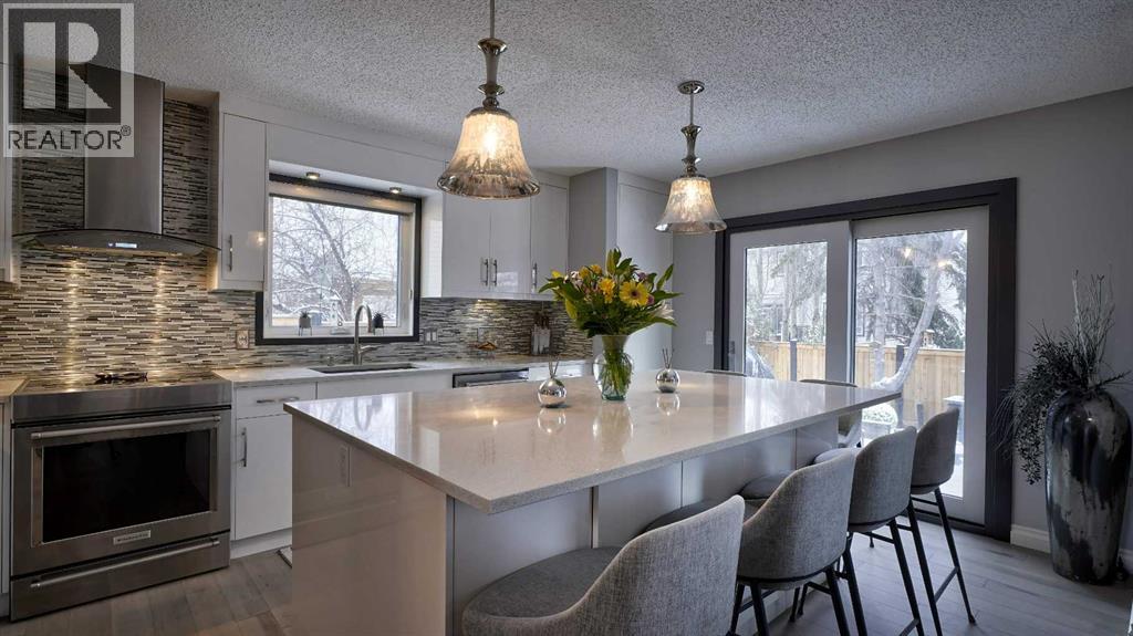 Single Family House for Sale in  Riverview Place SE Riverbend Calgary 