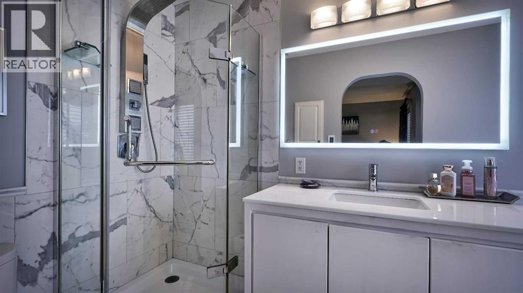 Single Family House for Sale in  Riverview Place SE Riverbend Calgary 