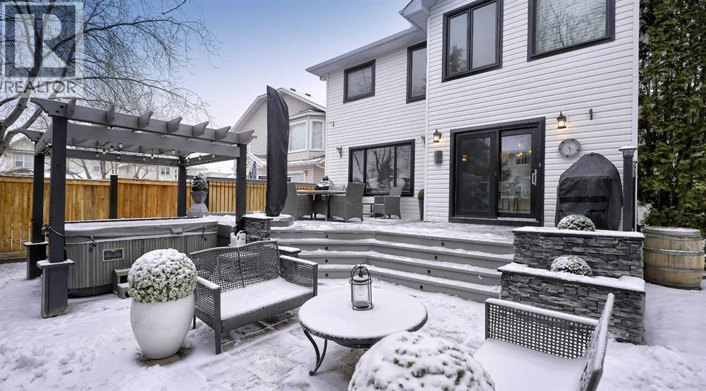 Single Family House for Sale in  Riverview Place SE Riverbend Calgary 